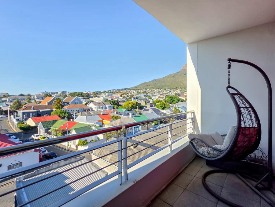 2 Bedroom Property for Sale in Woodstock Western Cape